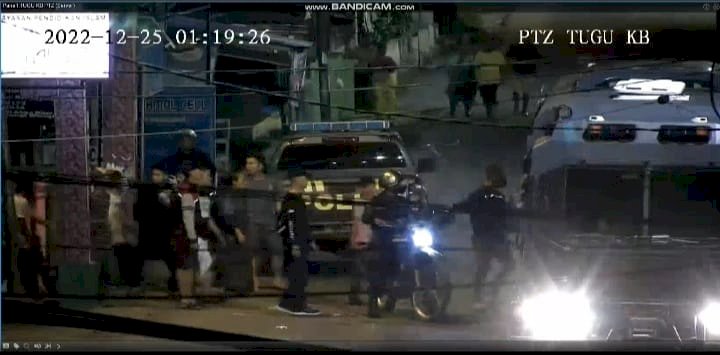 Polisi mengamankan sejumlah orang yang terlibat dalam aksi tawuran di 7 Ulu Palembang/ist.
