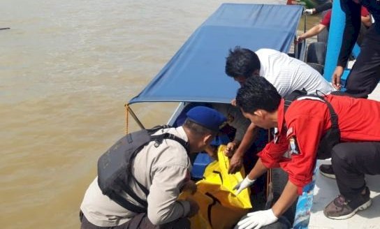 Mayat Mr X ditemukan mengapung dekat dermaga Benteng Kuto Besak (BKB)/ist