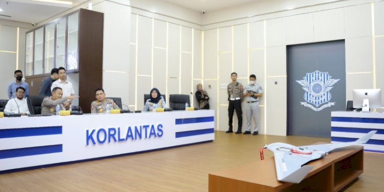 Korps Lalu Lintas (Korlantas) Polri berencana menerapkan teknologi pesawat tanpa awak atau drone untuk pengawasan arus lalu lintas/Ist