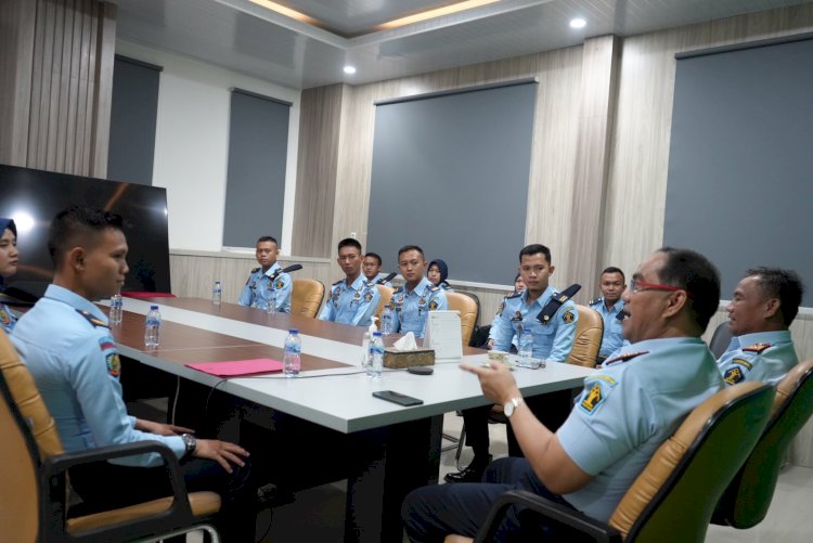 Kepala Kantor Wilayah Kementerian Hukum dan HAM Sumatera Selatan, Dr. Ilham Djaya,  menerima sebanyak 14 Calon Pegawai Negeri Sipil (CPNS) Alumni Politeknik Ilmu Pemasyarakatan (Poltekip) angkatan 53/ist