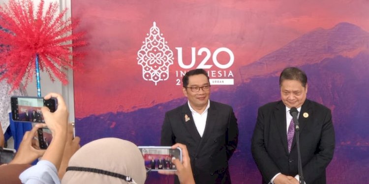 Airlangga Hartarto bersama Ridwan Kamil saat hadiri rangkaian G20/Ist