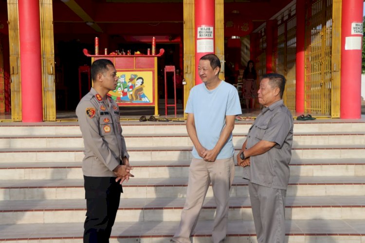 Kapolres Muara Enim, AKBP Andi Supriadi pastikan keamanan dan kesiapan perayaan Imlek di Klenteng Vihara Avalokitesvara Muara Enim/ist.
