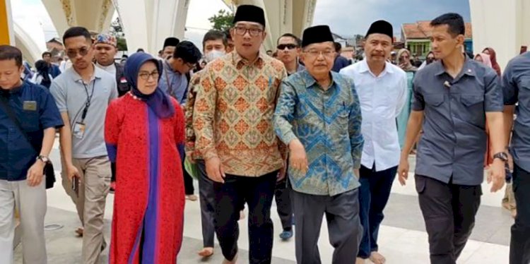 Ridwan Kamil saat mendampingi Jusuf Kalla di Bandung/Net