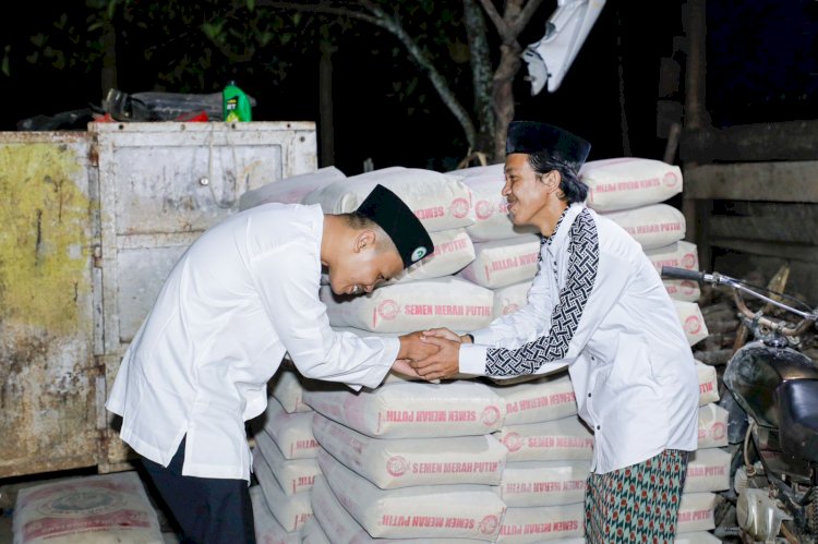 Santri Ganjar bagikan bantuan untuk Ponors di Jambi/ist