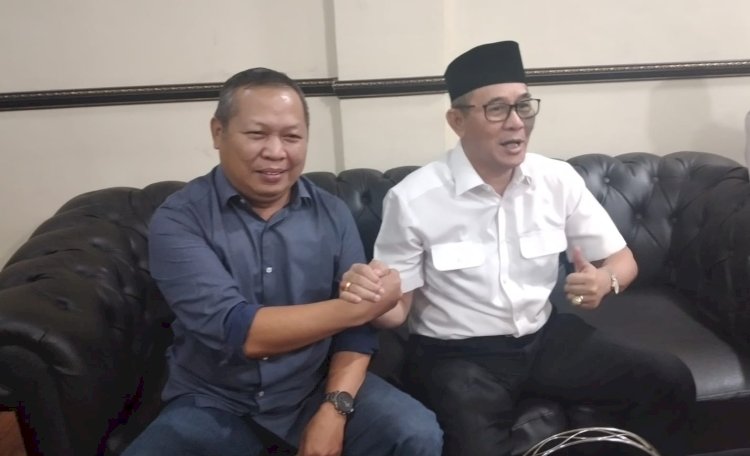 Ketua DPW PKB Ramlan Holdan salam komando dengan Dr Heri Amalindo/ist