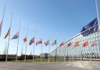 NATO Turunkan Bendera Setengah Tiang Untuk Turki