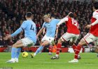 The Citizens Gusur Arsenal di Puncak Klasemen