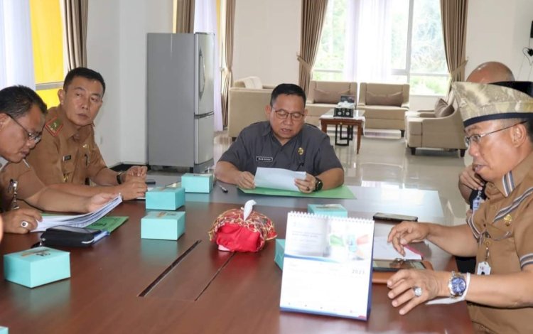 Seksa Kota Lubuklinggau, H Imam Senen memimpim rapat/ist