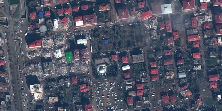 Bangunan runtuh di Islahiye, Turki, dapat dilihat pada citra satelit/Net