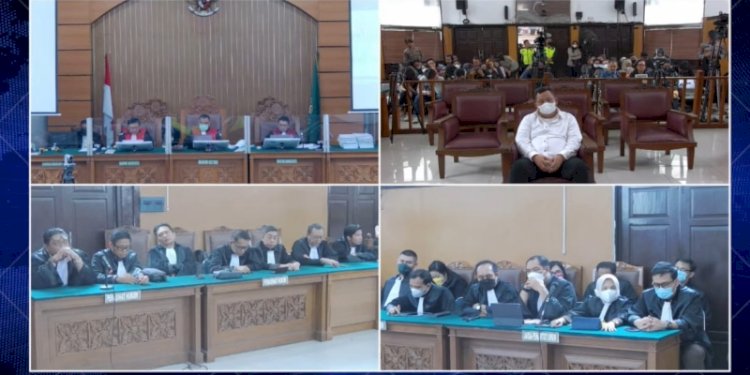 Terdakwa pembunuhan berencana Brigadir J, Kuat Maruf menjalani sidang vonis/RMOL