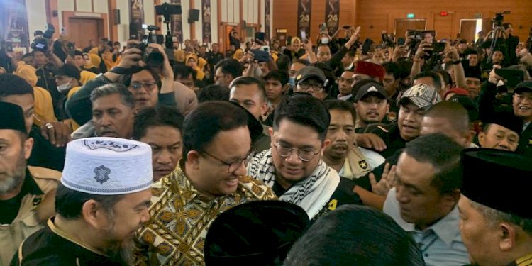 Anies Baswedan disambut pekikan takbir dan presiden saat tiba di arena Rakernas Partai Ummat/RMOL