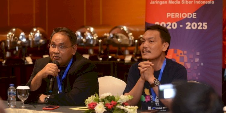  Ketua Umum Jaringan Media Siber Indonesia (JMSI), Teguh Santosa dan Waketum JMSI Rahiman Dani/Ist