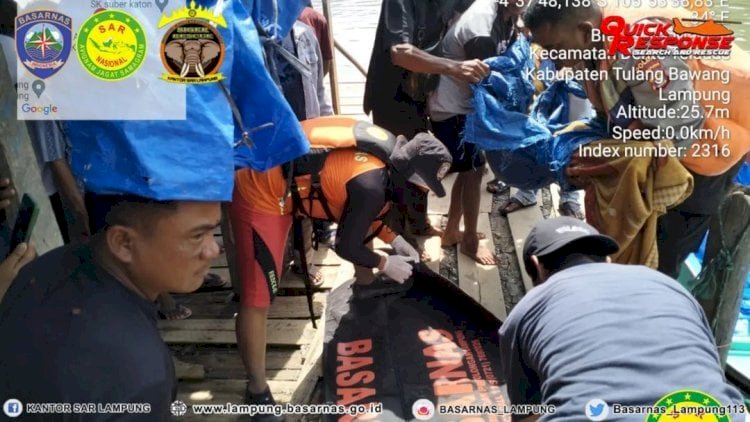 Nelayan yang ditemukan meninggal di Sungai Burung Dente Teladas/ dok Basarnas Lampung