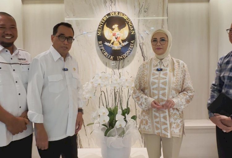 Menteri Perhubungan Budi Karya Sumadi saat menerima kunjungan kerja Ketua DPRD Sumsel Hj. RA Anita Noeringhati. (ist/rmolsumsel.id)