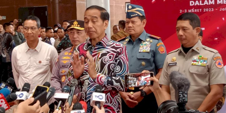 Presiden Joko Widodo saat memberi keterangan kepada pers /RMOL