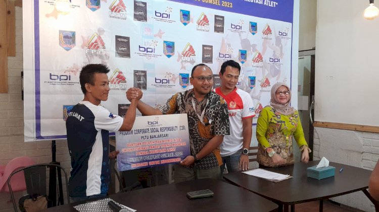 Presscon pers Perjanjian kerja sama PLTU Banjar Sari dan Federasi Panjat Tebing Indonesia (FPTI) Pengda Lahat 