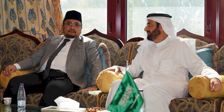 Menag Yaqut Cholil Qoumas bertemu dengan Menteri Haji dan Umrah Arab Saudi Tawfiq F Al Rabiah/Ist
