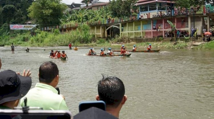 Lomba bidar di gelar Pokdarwis Kampung Ulung di aliran Sungai Kelingi Lubuklinggau/ist