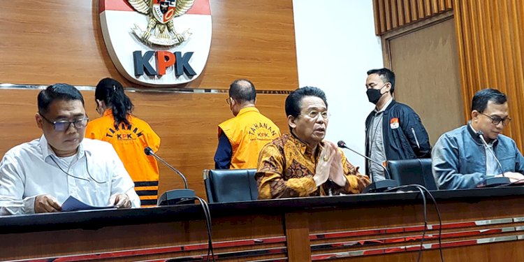 Wakil Ketua KPK Johanis Tanak saat menyampaikan keterangan pers kasus Bupati Kapuas Ben Brahim/RMOL
