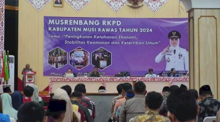 Wabup Kabupaten Musi Rawas, Hj Suwarti membuka Musrenbang RKPD Kabupaten Musi Rawas tahun 2024/ist