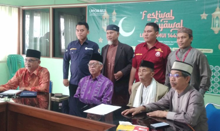 Majelis Ulama Indonesia (MUI) Provinsi Sumatera Selatan melakukan pertemuan dengan pelapor selebgram, pemilik akun instagram @Lina Mukherjee/ist