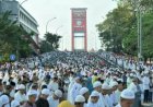 Simak! Tata Cara, Niat dan Bacaan Lengkap Sholat Idul Fitri