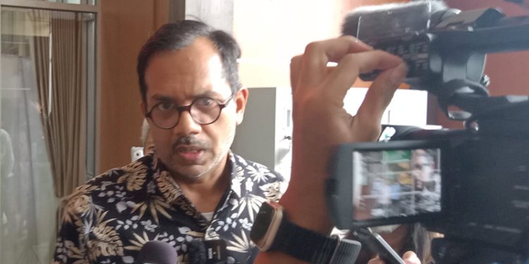 Direktur Lokataru Haris Azhar menjalani sidang dugaan pencemaran nama baik di Pengadilan Negeri Jakarta Timur/RMOL