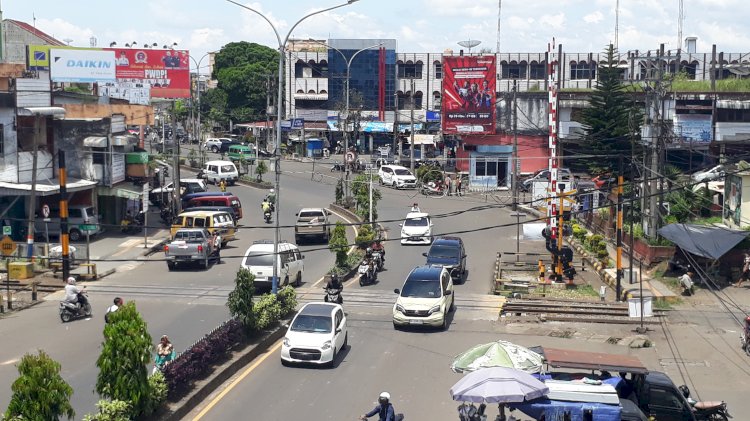 Akses Jalan Garuda yang merupakan jalur mudik ditengah kota Lubuklinggau, Sumatera Selatan.(foto: Istimewa)