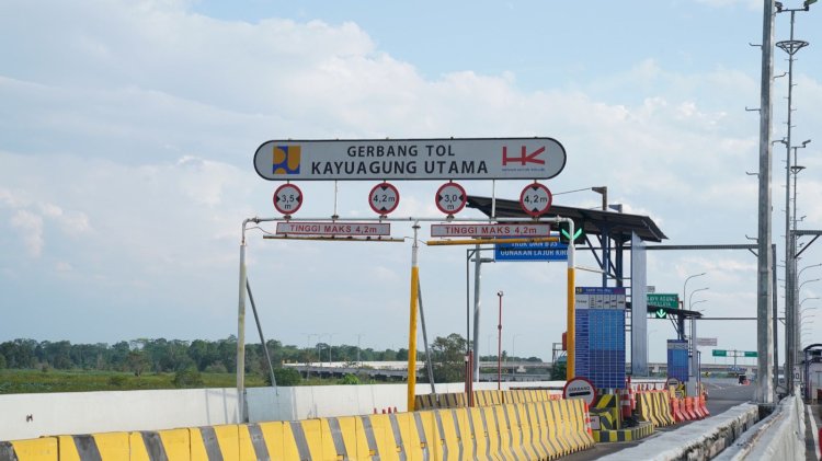 Gerbang Tol Kayu Agung/ist