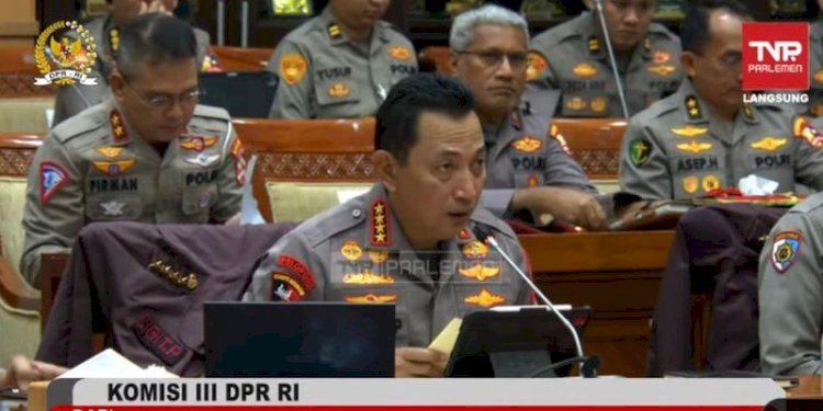 Kapolri Jenderal Listyo Sigit Prabowo saat Raker bersama Komisi III DPR RI di Komplek Parlemen, Senayan, Jakarta, Rabu (12/4)/Repro