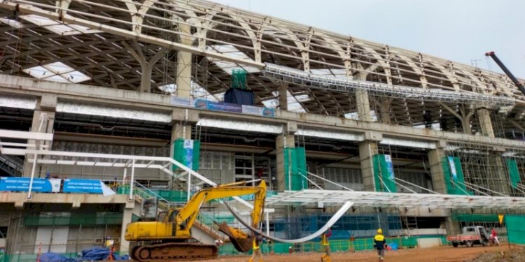 Pembangunan stasiun Kereta Cepat Jakarta-Bandung/ist