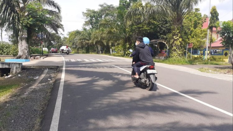 Jalan Lingkar Sekatan tempat lokasi korban di begal oleh lima orang tidak dikenal/ist