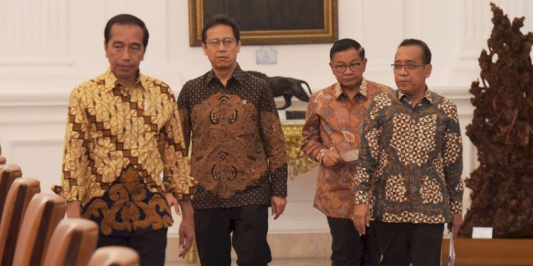 Presiden Joko Widodo memimpin rapat terbatas (Ratas) di Istana Merdeka, Jakarta untuk membahas persiapan KTT ASEAN di Labuan Bajo/Net