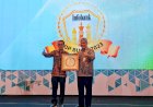 5 Tahun Berturut, bank bjb Raih Predikat Top BUMD 2023 dari Infobank