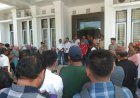 Bupati Muratara Sepakat PT DMIL Bolehkan Warga  Melintas di Lahan Perusahaan