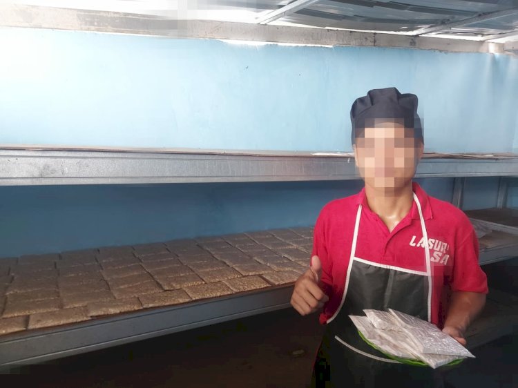 WBP Lapas Surulangun Rawas Kemenkumham Sumsel diajari keterampilan mempoduksi tempe/ist