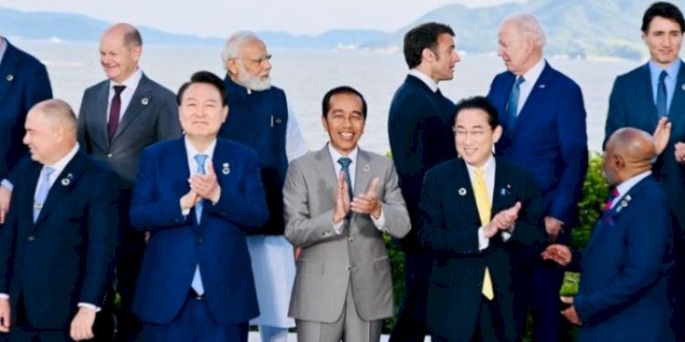 Presiden Joko Widodo bersama para pemimpin G7 dan negara mitra/Net