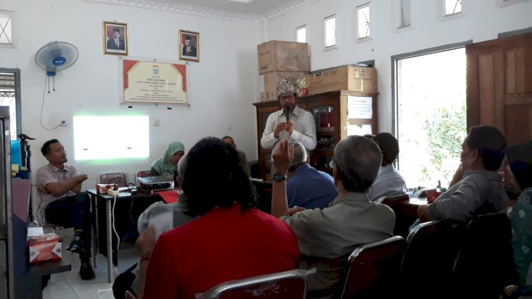 Suasana Dinas  Perpustakaan  dan Kearsipan kota Palembang menggelar sosialisasi  Pelestarian  Koleksi Nasional dan Naskah Kuno, Kamis (25/5) di  kantor Lurah  32  Ilir , Kecamatan IB II, Palembang.(Ist/rmolsumsel.id)   