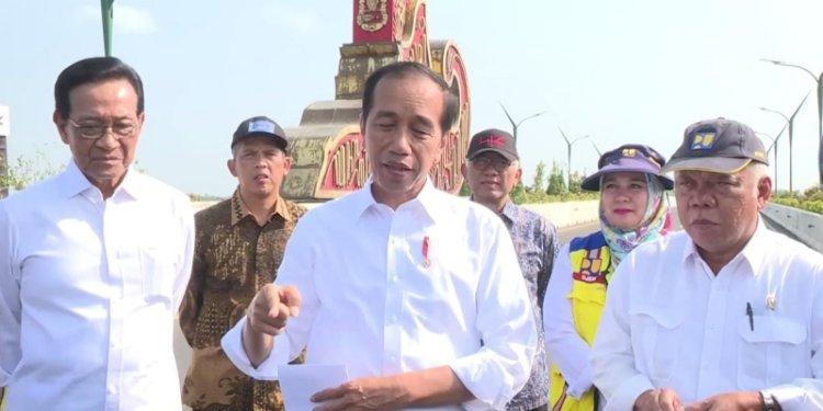 Presiden Joko Widodo saat meresmikan jembatan Kretek II, Bantul, Yogyakarta/Repro