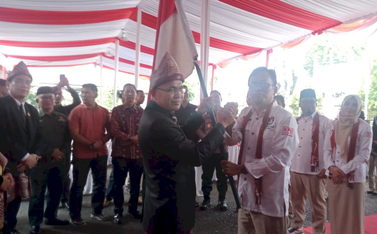 Serangkaian kegiatan serah terima Kirab Pemilu 2024 dari KPU kabupaten Lahat ke KPU Kabupaten Muara Enim/Foto:Noviansyah