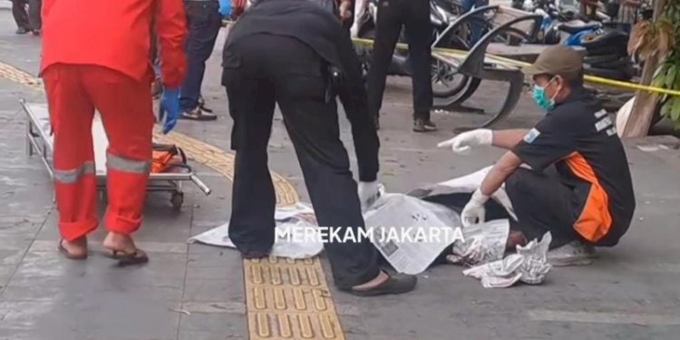 Jenazah David, pengamen di Senen, Jakarta yang ditusuk Pratu J/Net