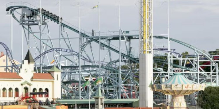 Roller coaster Jetline di taman hiburan Grona Lund di Stockholm/Net