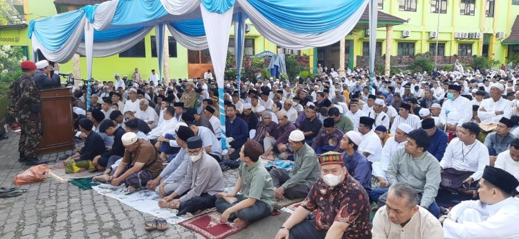 Warga Muhammadiyah di Palembang Sholat Ied. (dok. RmolSumsel.id)