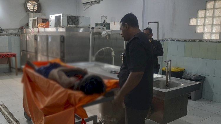 Jenazah korban saat berada di instalasi forensik Rumah Sakit Bhayangkara Mohammad Hasan Palembang/ist