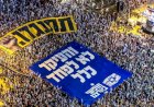 Puluhan Ribu Warga Israel Turun ke Jalan: Netanyahu Harus Berhenti!