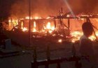Dua Rumah di Paiker Empat Lawang Jadi Arang