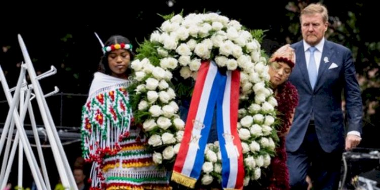 Raja Belanda Willem-Alexander dalam pidatonya dalam acara "Keti Koti" di Oosterpark, Amsterdam pada Sabtu, 1 Juli 2023/Net