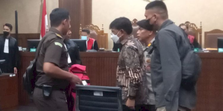 Johnny G Plate, sesaat sebelum sidang berlangsung/RMOL