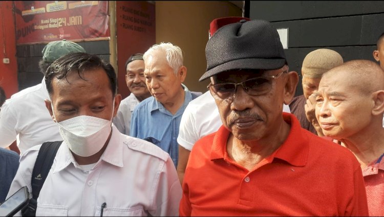 Perwakilan pensiunan karyawan PT Pusri saat diwawancarai awak media/ist