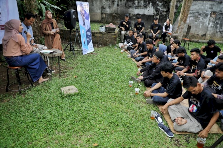 Diskusi Reaktualisasi Nilai Ideologi di Era Bung Karno yang digelar kelompok sukarelawan, Crivisaya Ganjar di Kota Palembang. (ist/rmolsumsel.id) 